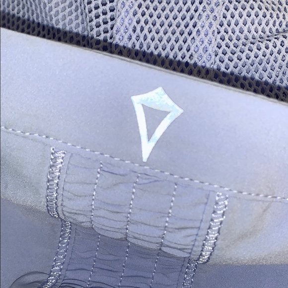 light purple ivivva jacket - Picture 3 of 4